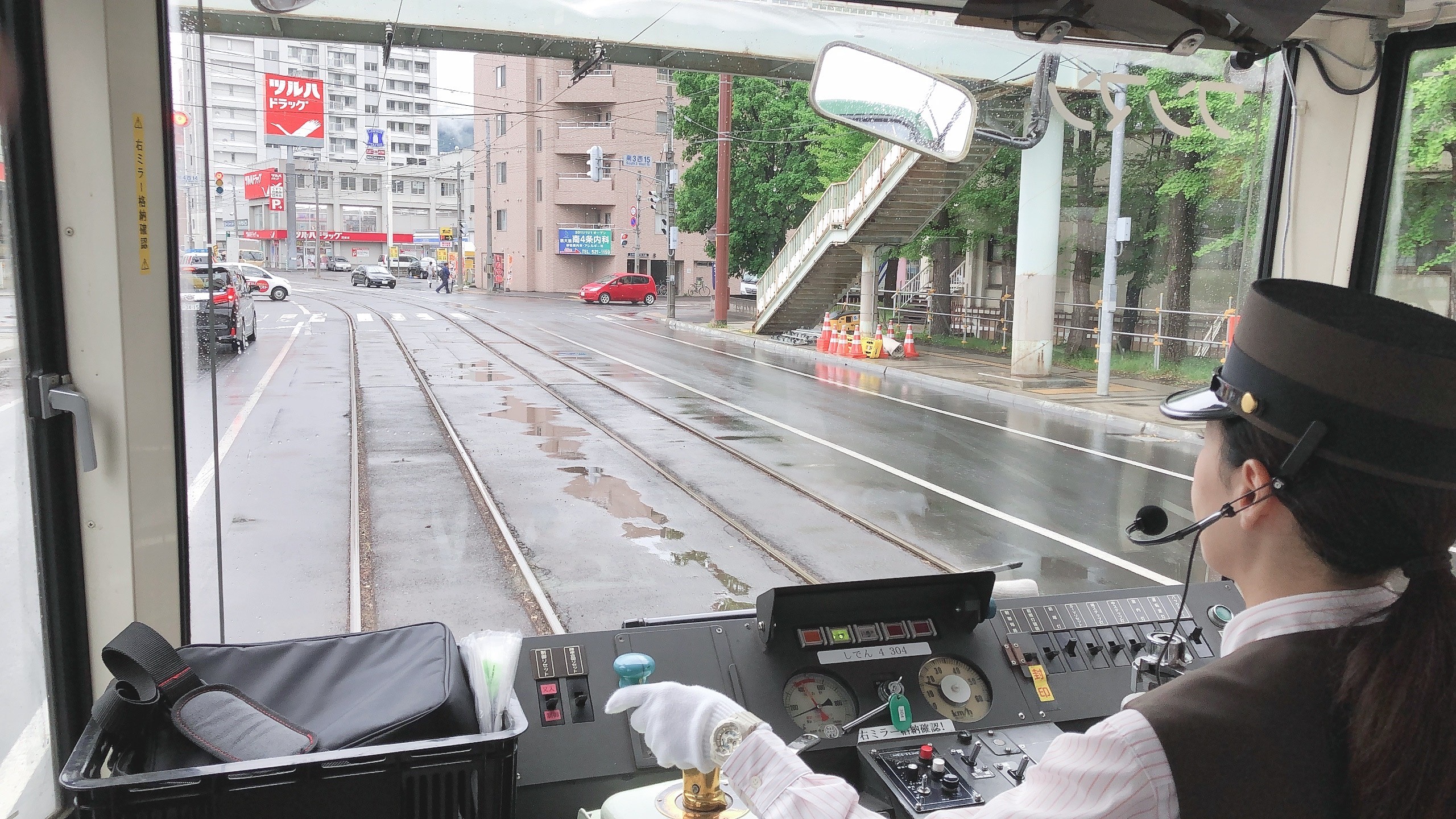 【鉄道コース】鉄道のプロが来校！運転手体験